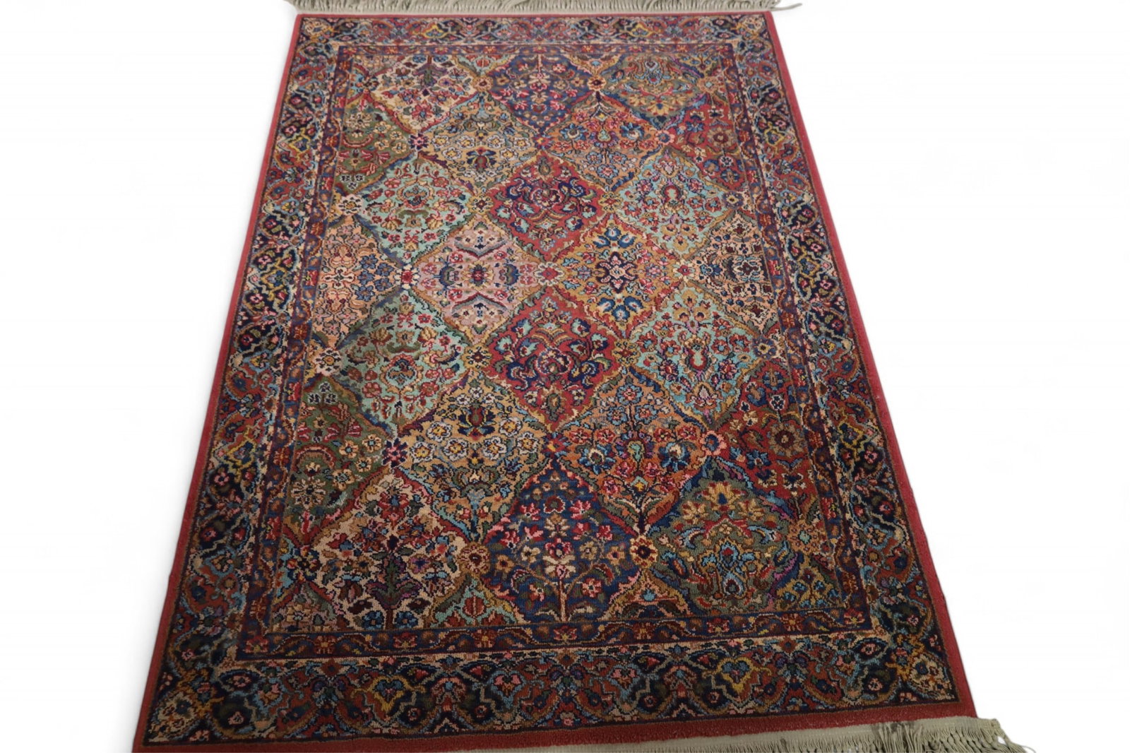 APPROX 4' 3" x 6' KARASTAN WOOL RUG (1 of 2)