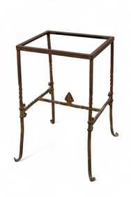 IRON TABLE BASE