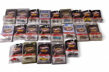 22 LARRY'S GARAGE HOT WHEELS