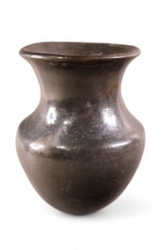 SAN ILDEFONSO POTTERY VASE