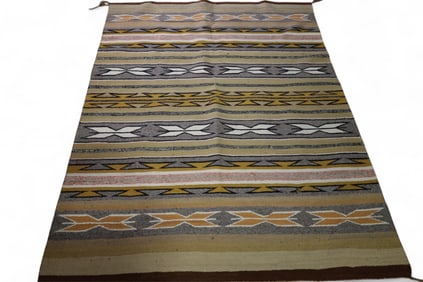 HANDMADE NAVAJO RUG