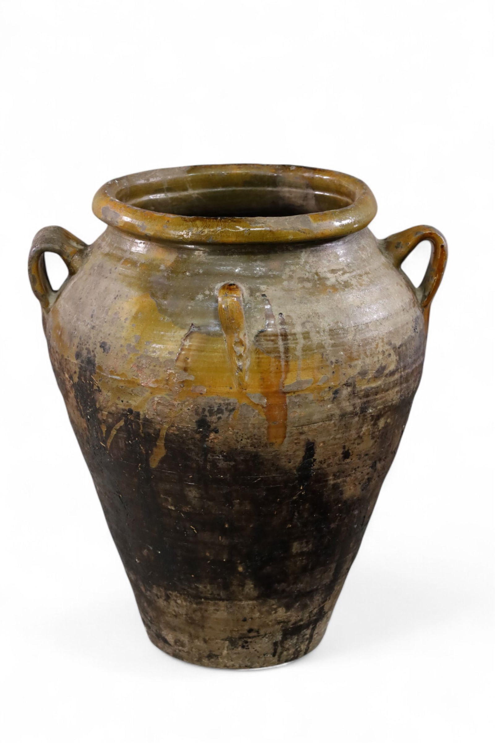 LARGE TERRA COTTA FLOOR VASE: LARGE GLAZED TERRA COTTA FLOOR VASE, 24" H. THIS ITEM EXCEEDS SIZE LIMITATIONS FOR IN HOUSE SHIPPING, MUST BE PICKED UP IN HOUSE OR SHIPPED VIA 3rd PARTY GROUND SHIPPER.