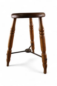 PRIMITIVE 3 LEGGED STOOL