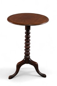 ANTIQUE BARLEY TWIST LAMP TABLE