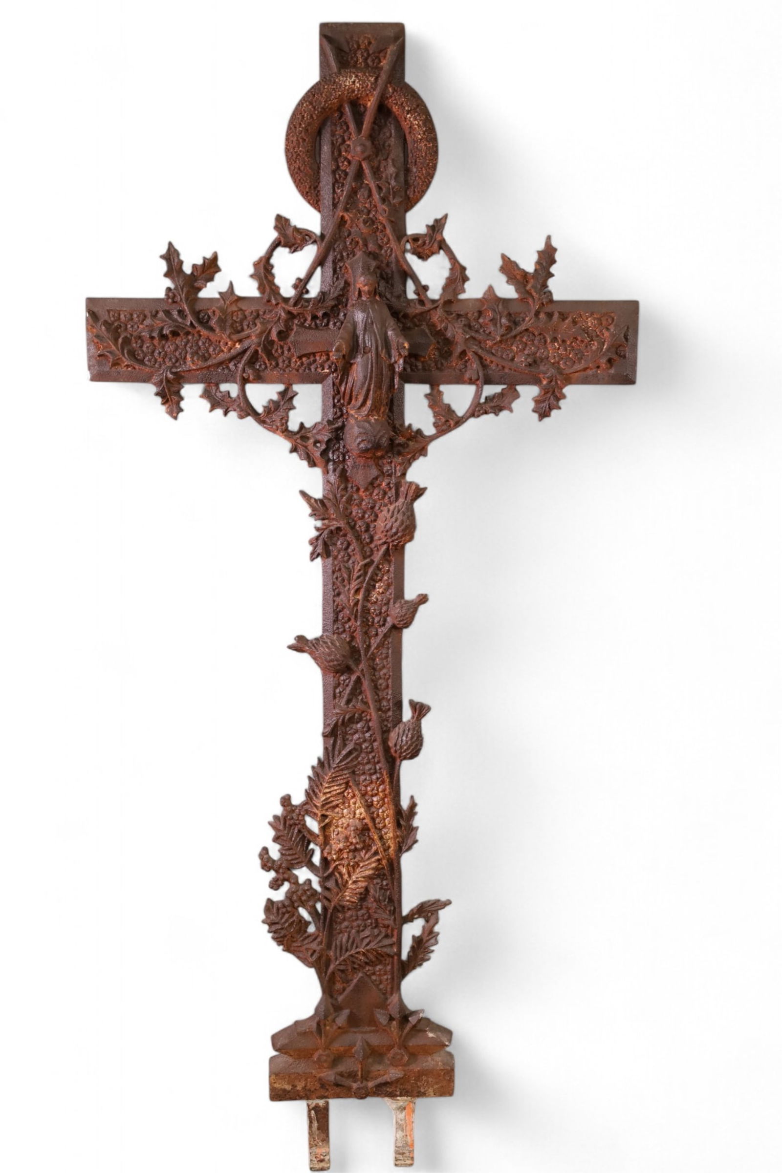 LARGE ANTIQUE IRON CROSS (1 of 3)