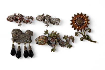 5 HEIDI DAUS BROACHES