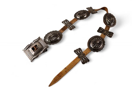 NATIVE AMERICAN CONCHO BELT