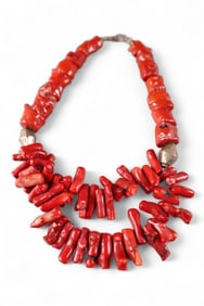 CHUNKY CORAL NECKLACE