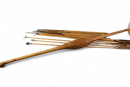 BOW WITH ARROWS