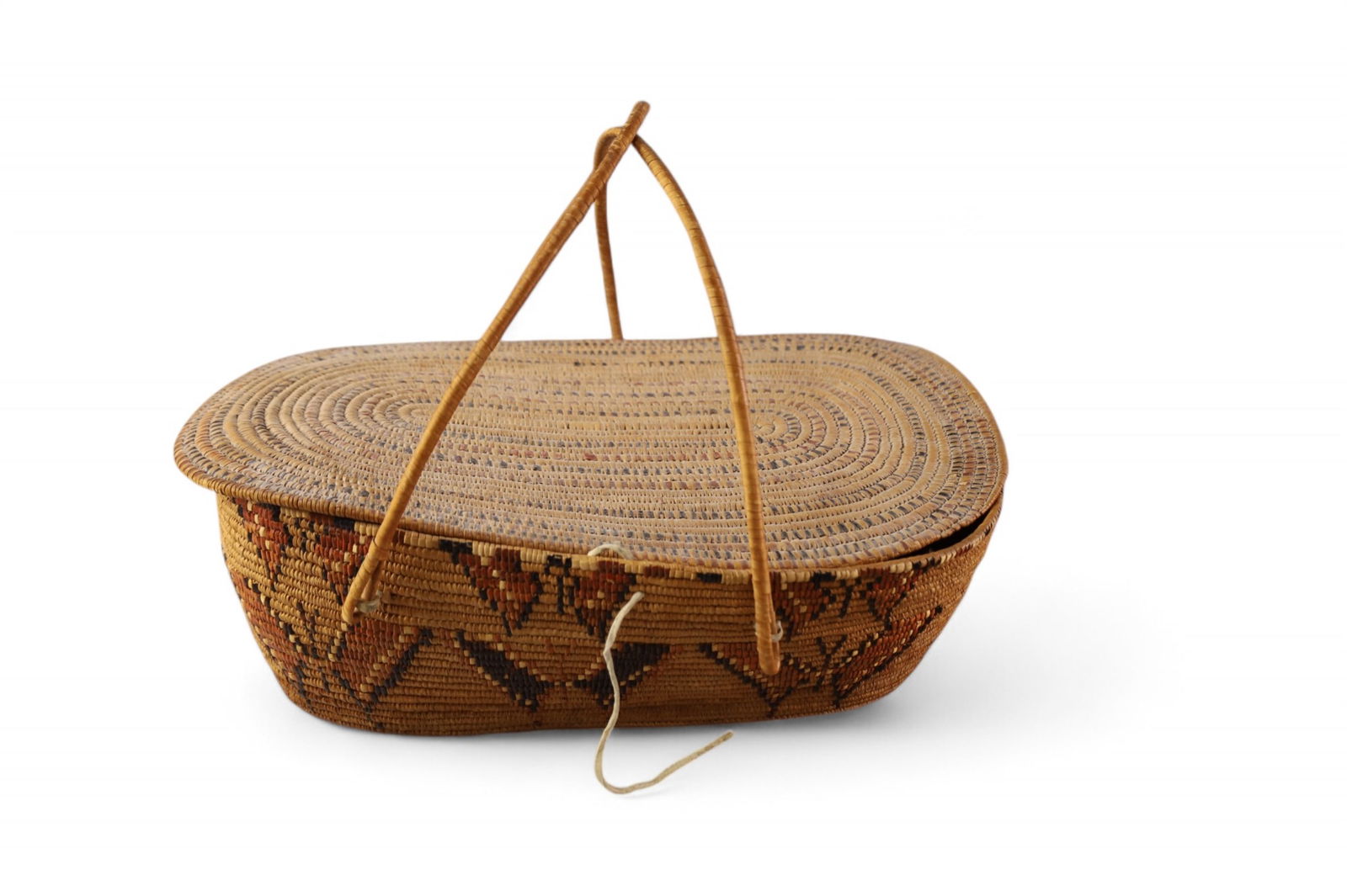 SALISH LIDDED BASKET (1 of 5)