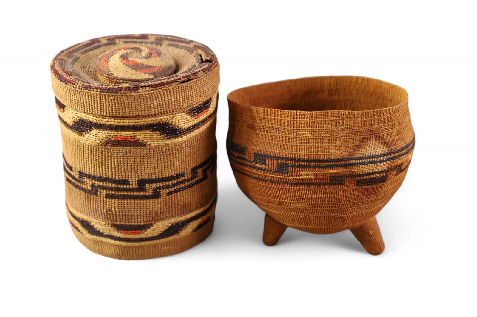 2 TLINGIT BASKETS (1 of 6)