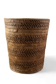 LARGE NORTHWEST COAST GATHERING BASKET