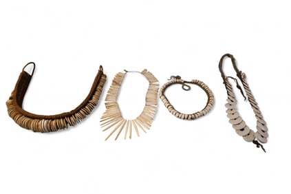 4 PIECES OF BONE JEWELRY