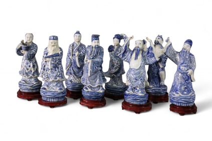 9 CHINESE FIGURES