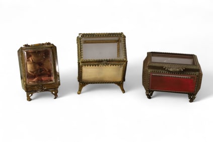 3 DRESSER BOXES
