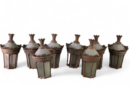IRON STREET LIGHT TOPPERS