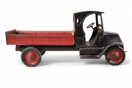AMERICAN NATIONAL MACK TOY DUMP TRUCK
