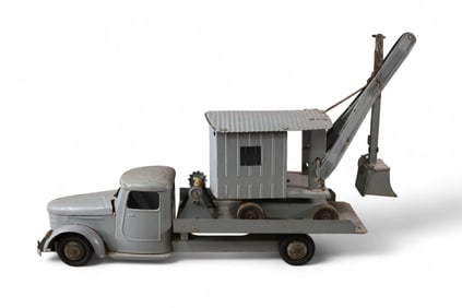 STRUCTO EQUIPMENT HAULER