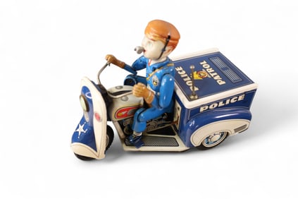 JAPANESE BATTERY OP POLICE SCOOTER