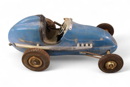 GAS POWERED RACECAR