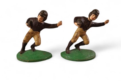 PAIR OF ANTIQUE HUBLEY FOOTBALL PLAYERS