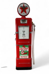 BOWSER 575 GAS PUMP