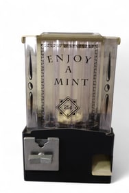 25 CENT VENDING MACHINE