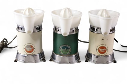3 JUICERS