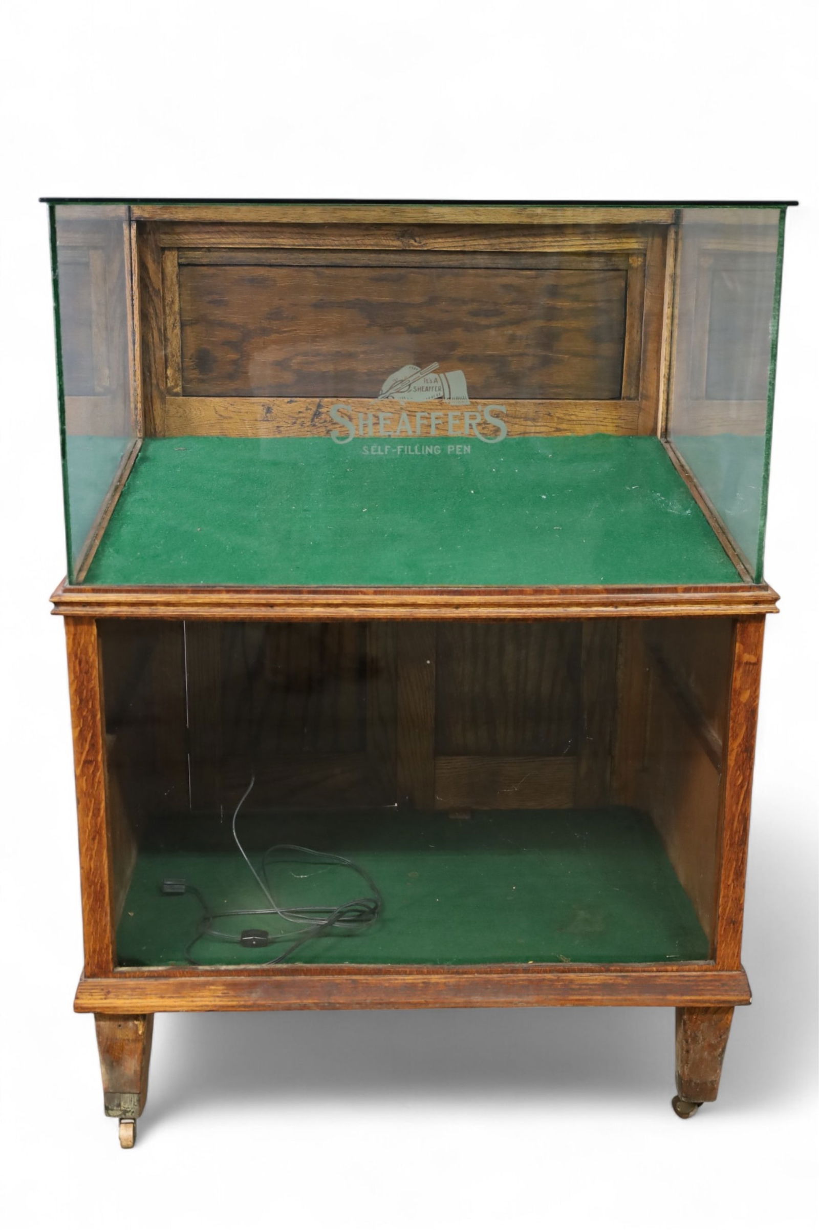 SHEAFFER'S PEN CASE (1 of 4)