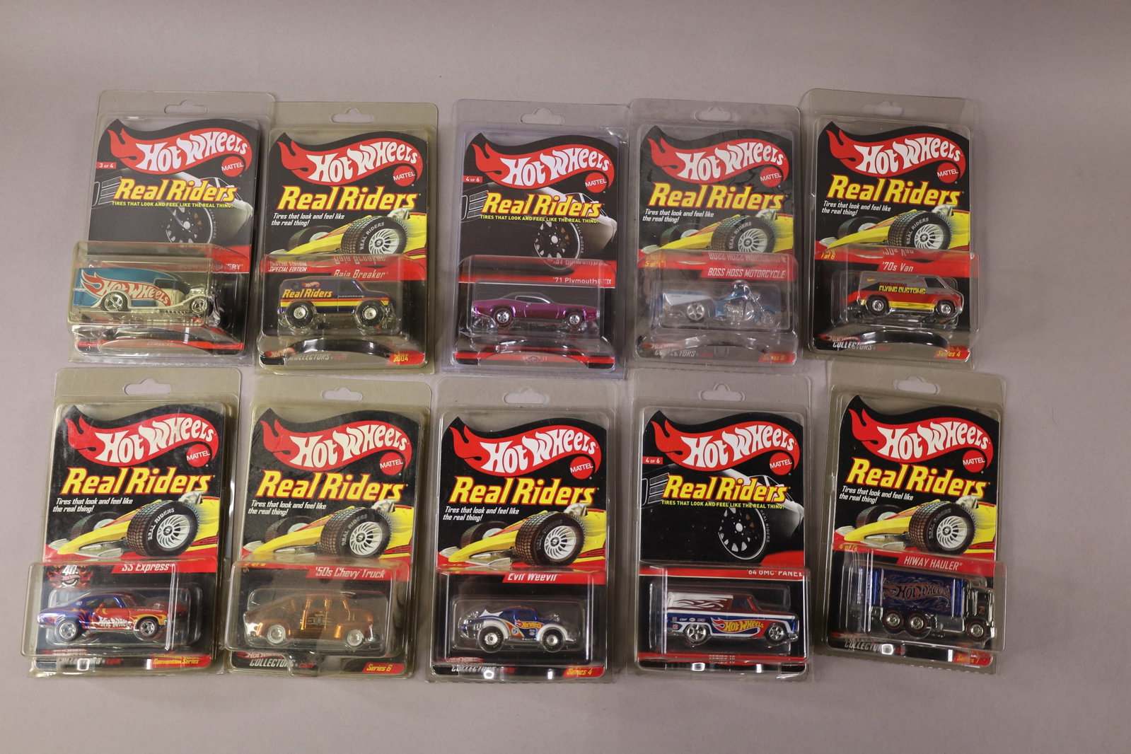 10 REAL RIDERS HOT WHEELS: 10 REAL RIDERS HOT WHEELS.