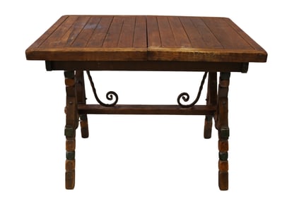 MONTEREY STYLE DINING TABLE