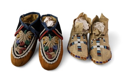 2 PAIRS OF MOCCASINS