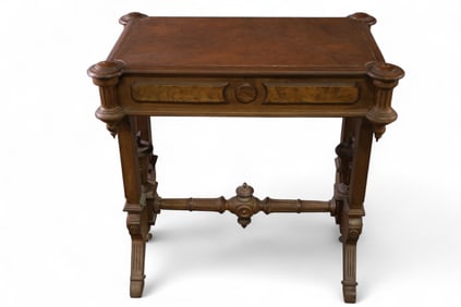 VICTORIAN WALNUT SINGLE DRAWER PARLOR TABLE