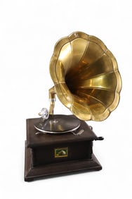 REPRODUCTION RCA TABLE TOP VICTROLA