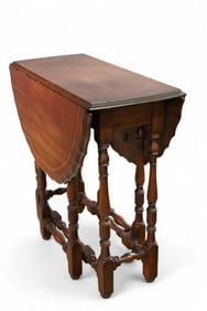 1930'S NARROW DROP LEAF SIDE TABLE