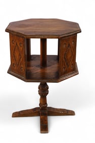 OAK REVOLVING SIDE TABLE