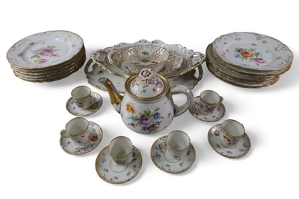 SCHUMANN GERMAN DISH SET