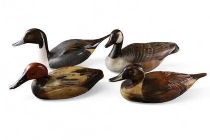 4 DUCK DECOYS