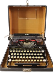 ROYAL TYPEWRITER