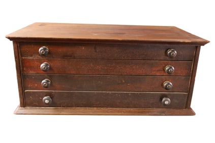 PRIMITIVE CHEST