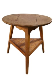 PRIMITIVE CRICKET TABLE