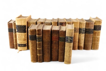 COLLECTION OF MEDICAL BOOKS
