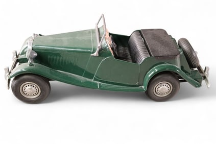 DOEPKE MODEL TOY JAGUAR