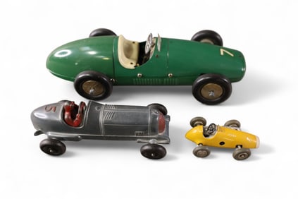 3 TOY RACECARS