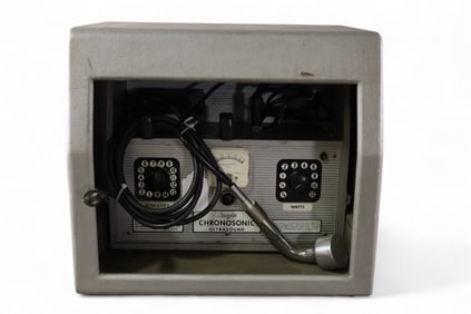 VINTAGE ULTRASOUND MACHINE