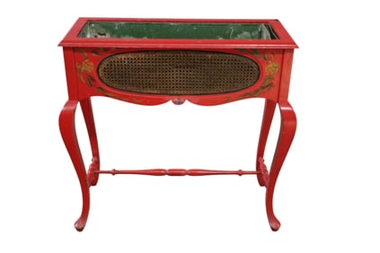 PAINTED FINISH PLANTER