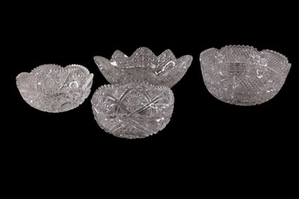 4 PIECES OF CUT GLASS