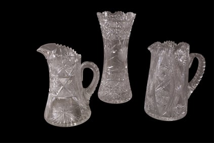 3 PIECES OF CUT GLASS