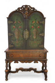 BERKEY & GAY CHINA CABINET