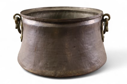 LARGE COPPER POT